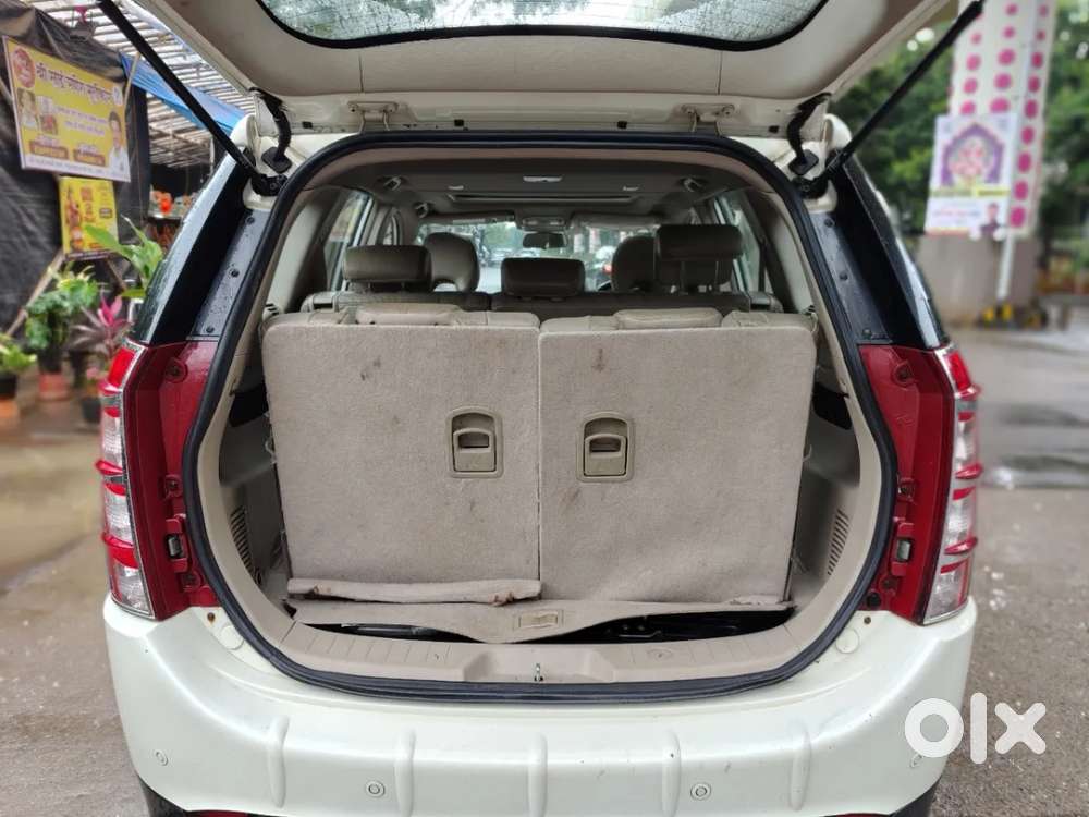 Mahindra Xuv500 At W10 Fwd, 2016, Diesel