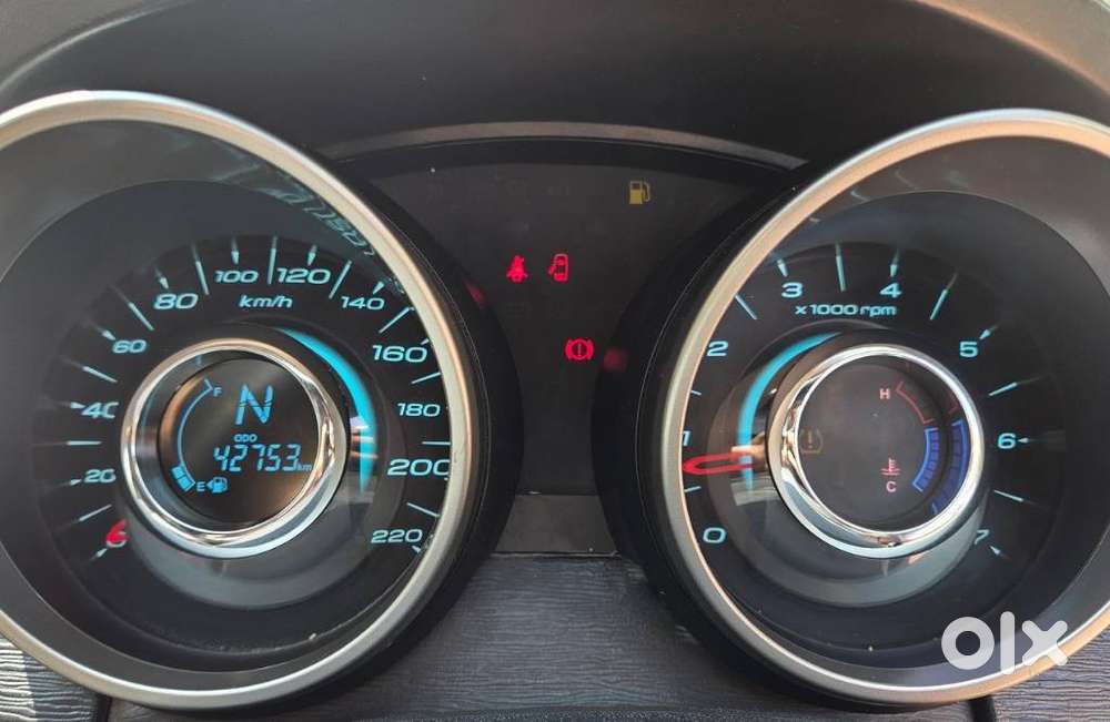 Mahindra Xuv500 W9, 2020, Diesel