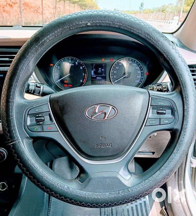 Hyundai Elite I20 Sportz (o) 1.2, 2017, Petrol