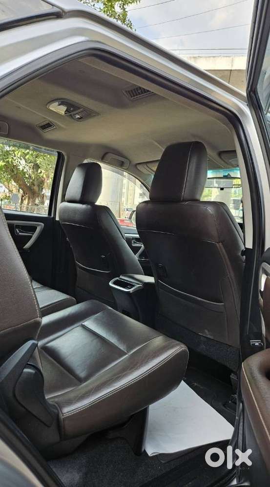 Toyota Fortuner 4x2 At 2.8 Diesel, 2017, Diesel