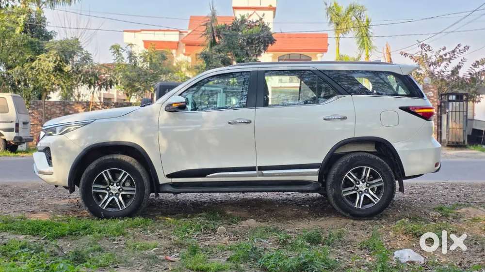Toyota Fortuner 2022 Diesel 38000 Km Driven