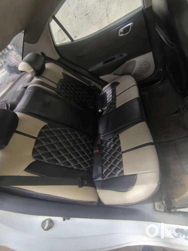 Hyundai Aura 2024 Cng
