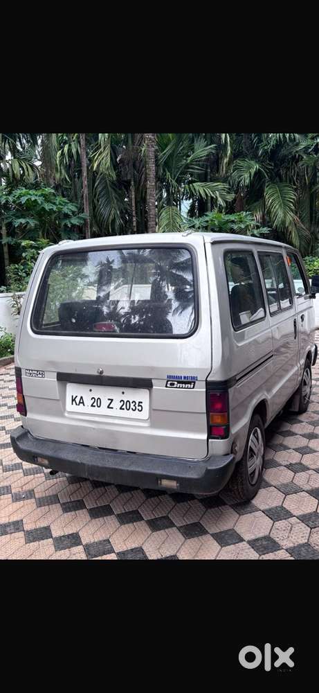 Maruti Suzuki Omni 8 Seater 2013(december)
