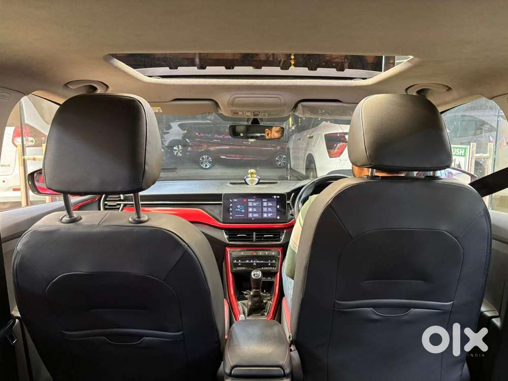 Skoda Kushaq Monte Carlo 1.5l Tsi Mt, 2023, Petrol