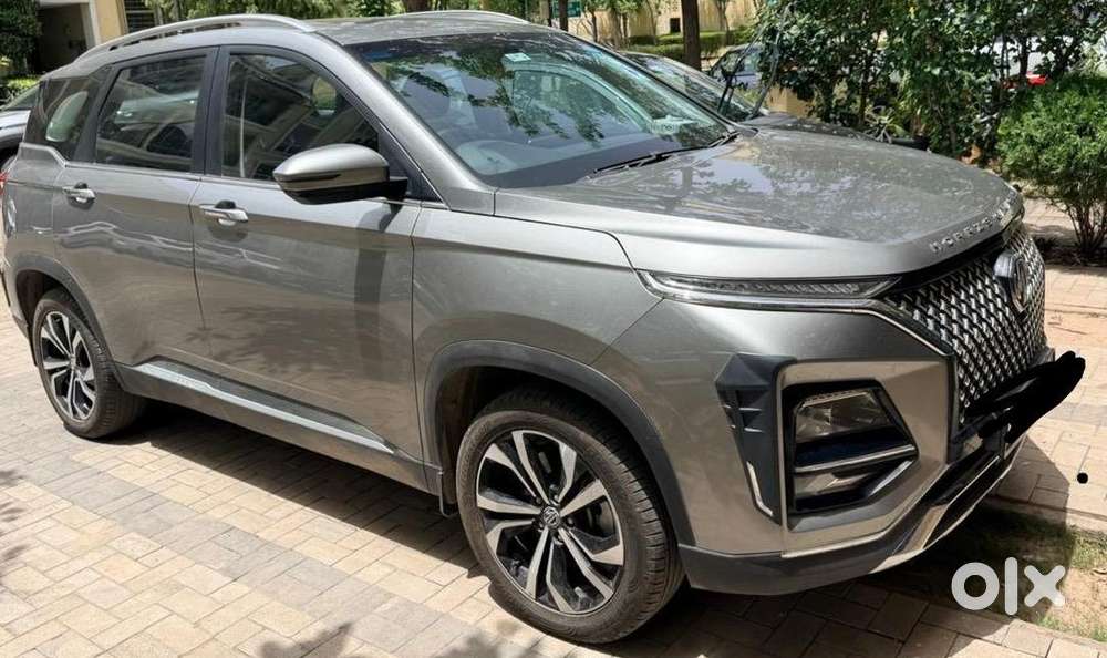 Mg Hector Plus 2024 Petrol 23500 Km Driven 2025 Purchased