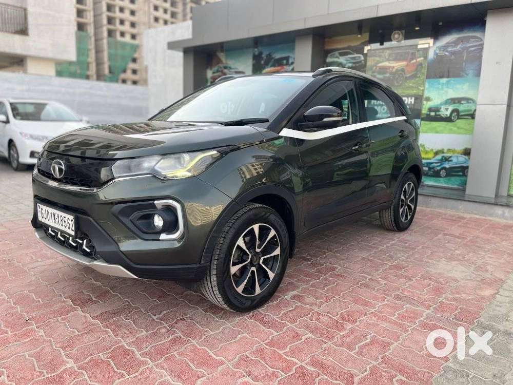Tata Nexon 1.2 Revotron Xz Plus (s), 2020, Cng & Hybrids