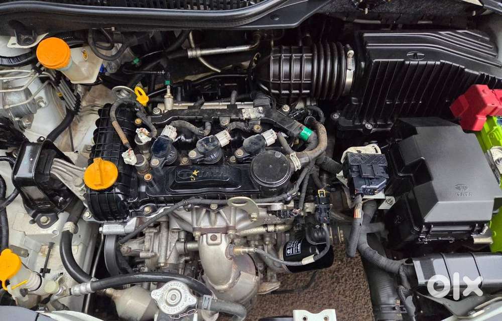 Tata Altroz Xz, 2020, Petrol