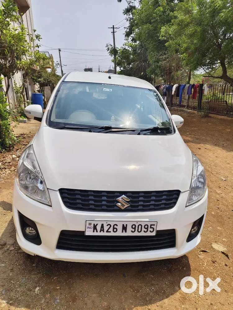 Maruti Suzuki Ertiga 2012 Petrol Well Maintained