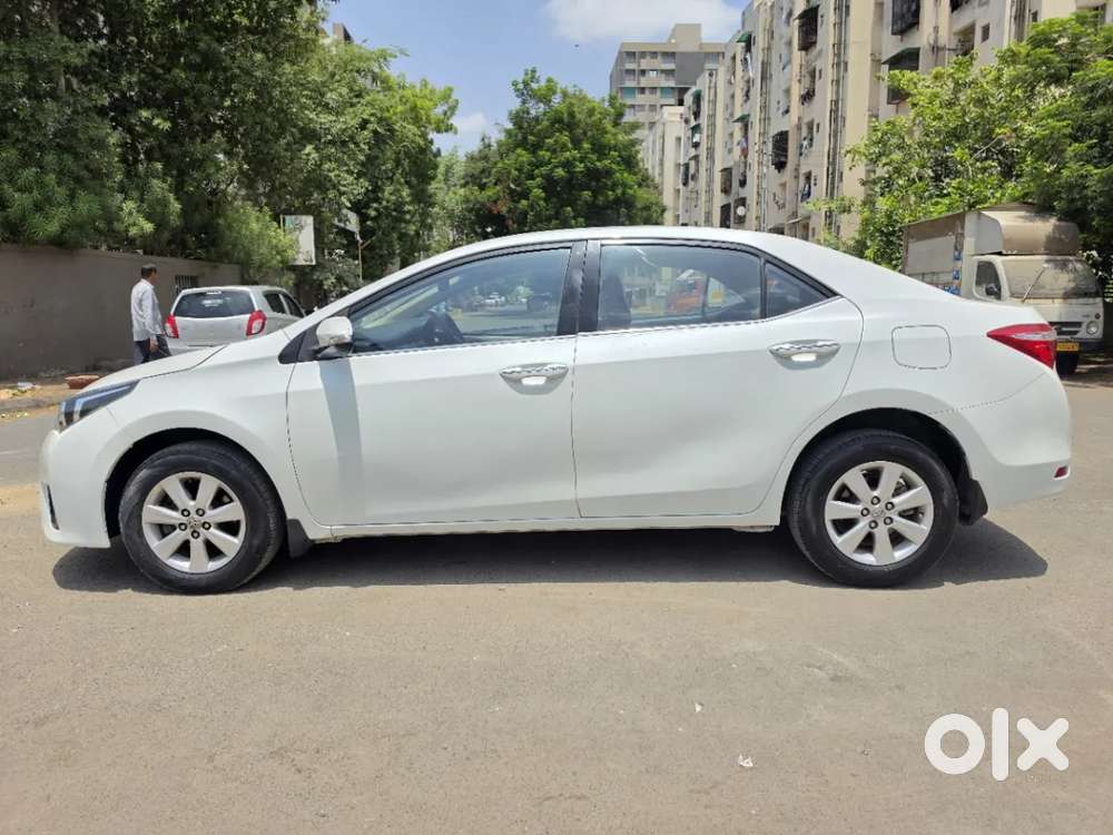 Toyota Corolla Altis 1.8 G, 2016, Petrol