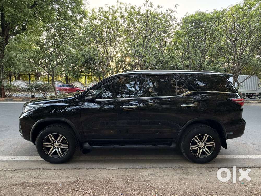 Toyota Fortuner 4x2 At 2.8 Diesel, 2022, Diesel