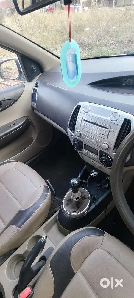 Hyundai I20 2010 Cng & Hybrids