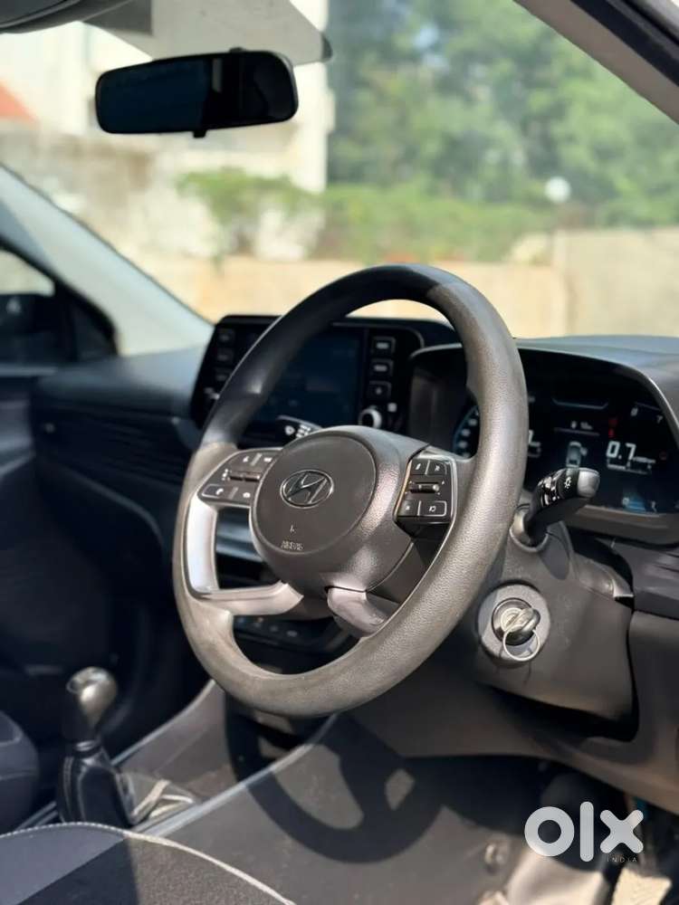 Hyundai I20 Sportz 1.2 Mt, 2023, Petrol