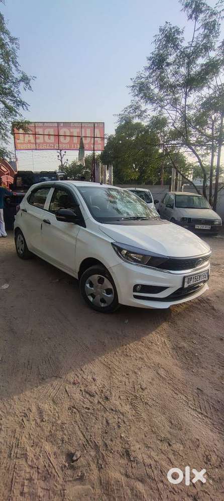 Tata Tiago 1.2 Revotron Xt (o), 2025, Cng & Hybrids