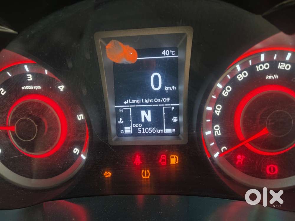 Mahindra Xuv300 W8 Option Diesel, 2023, Diesel