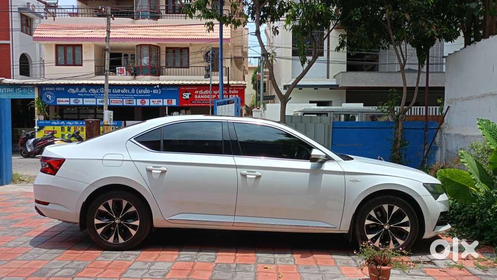 Skoda Superb 2.0 L&k Tsi At, 2020, Petrol