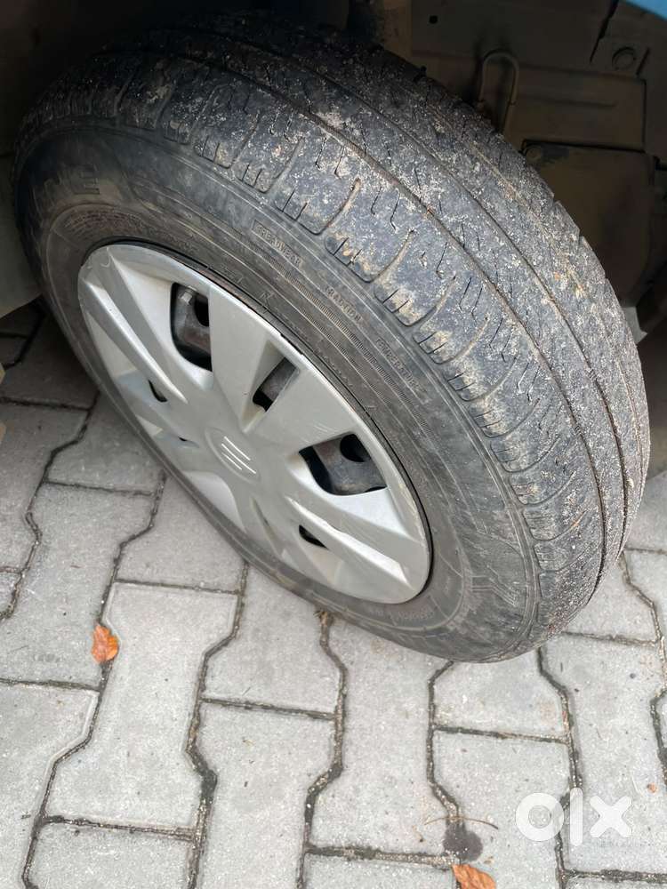 Maruti Suzuki Swift Dzire 1.3 Vxi, 2012, Petrol