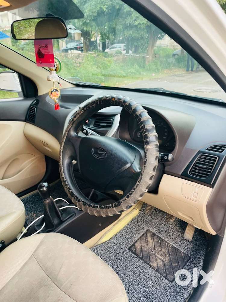 Hyundai Eon Era+ Se, 2017, Petrol