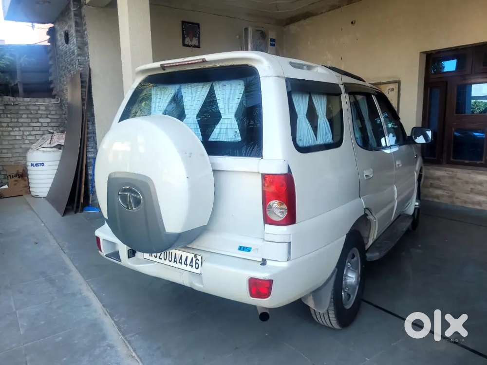 Tata Safari Dicor 2013