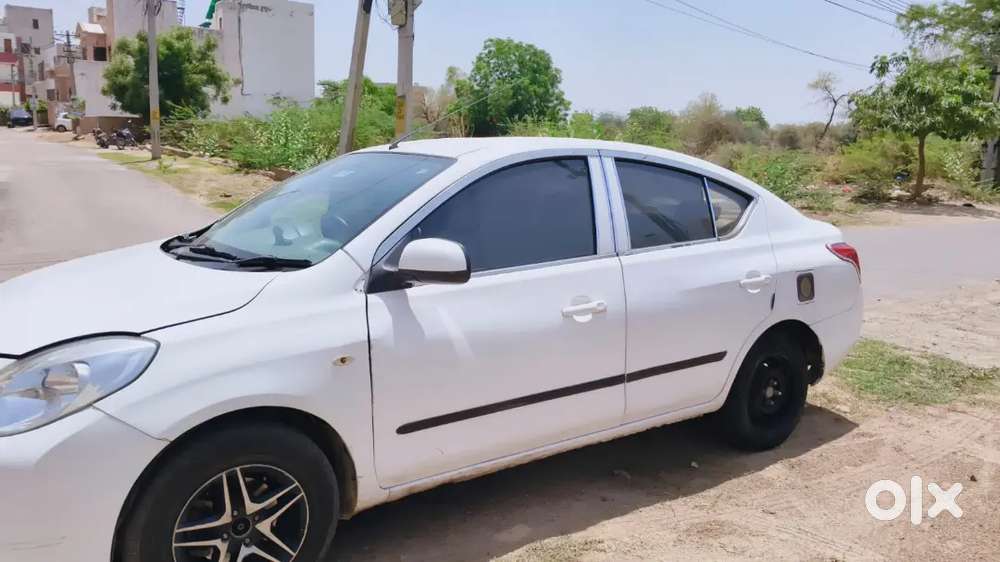 Nissan Sunny 2014 Diesel 113000 Km Driven