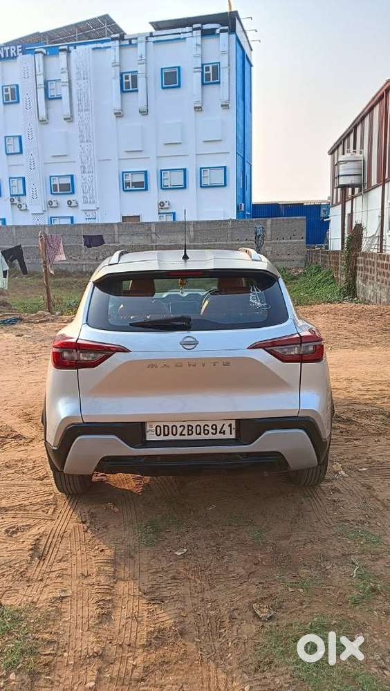 Nissan Magnite 1.0 Xv Executive Turbo Cvt, 2021, Petrol