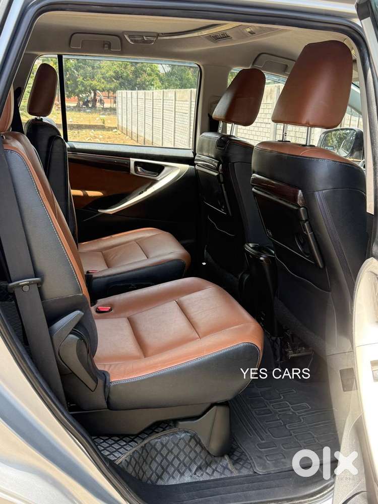 Toyota Innova Crysta 2.7 Zx At, 2017, Petrol