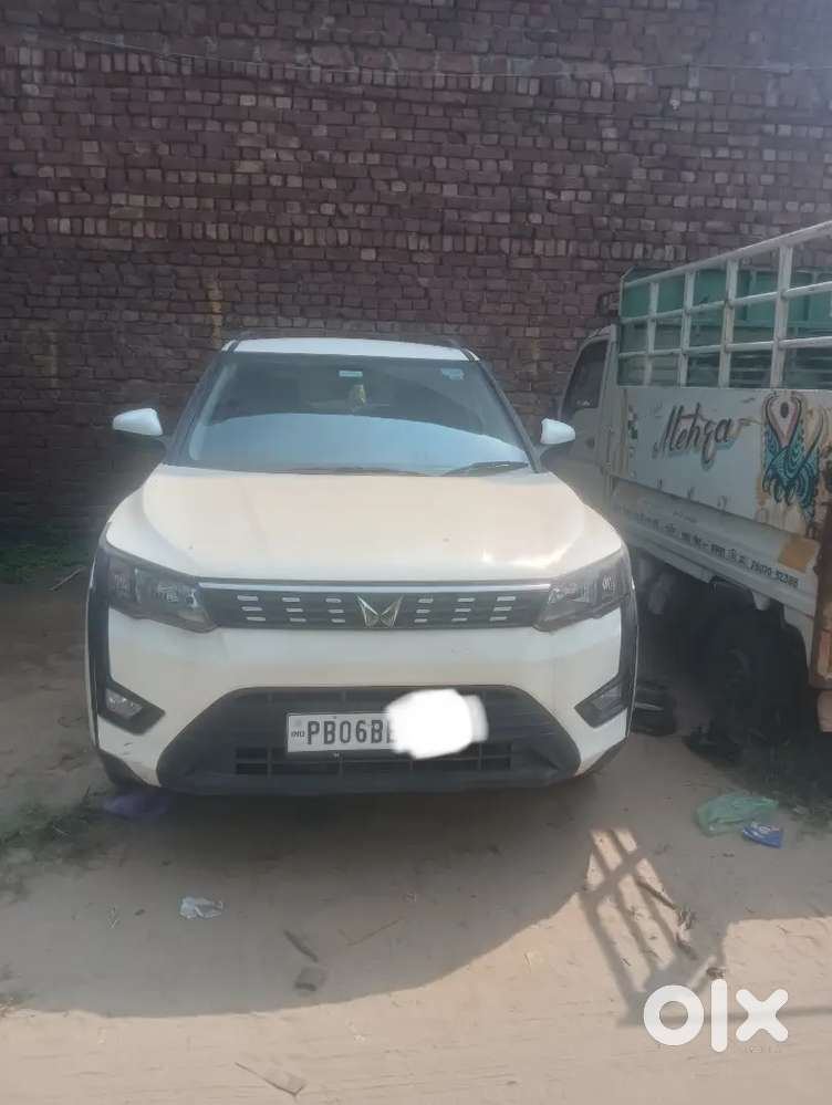 Mahindra Xuv300 2023 Variant W6 Petrol