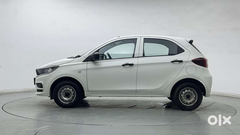 Tata Tiago Xe, 2024, Petrol