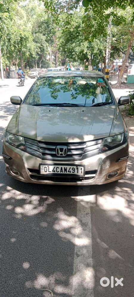 Honda City 2011 (petrol + Cng).