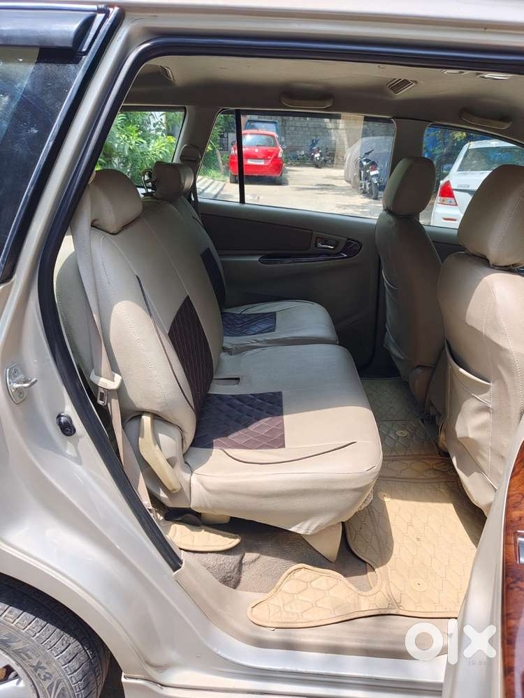 Toyota Innova 2.5 V 7 Str, 2013, Diesel