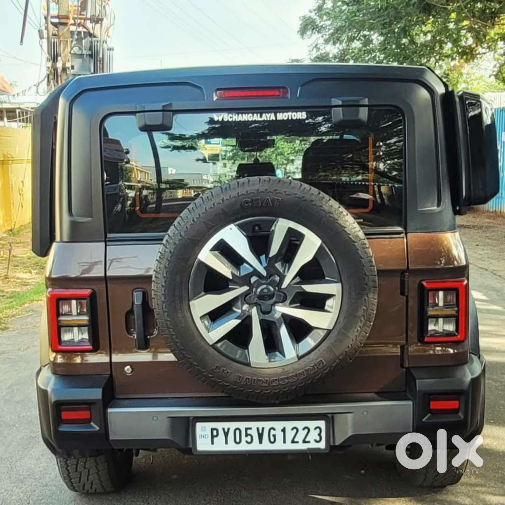 Mahindra Thar Roxx Ax7 L Diesel At 4wd, 2025