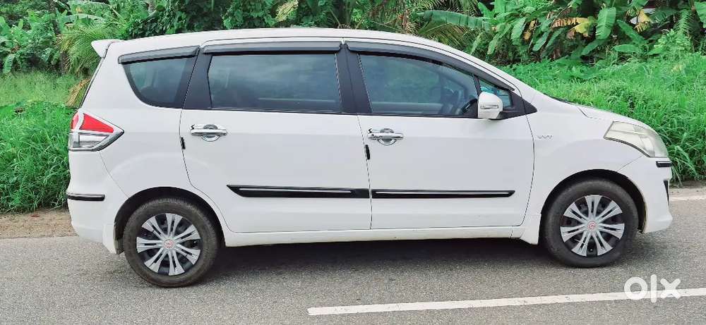 Ertiga Vxi Abs Maruti 2012