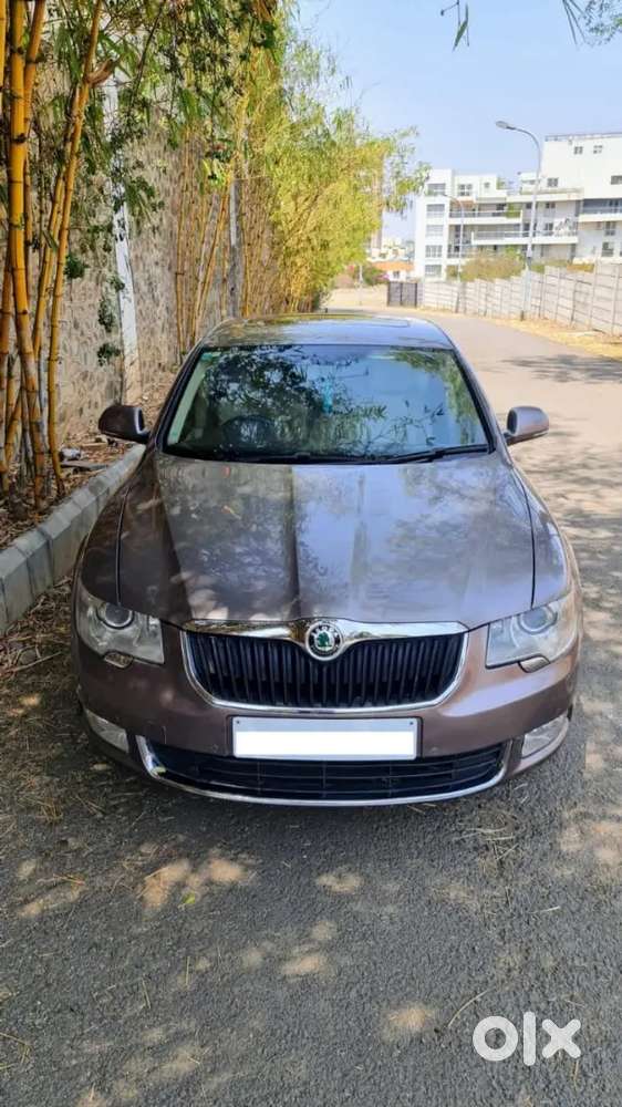 Skoda Superb Elegance 2010 Diesel Automatic
