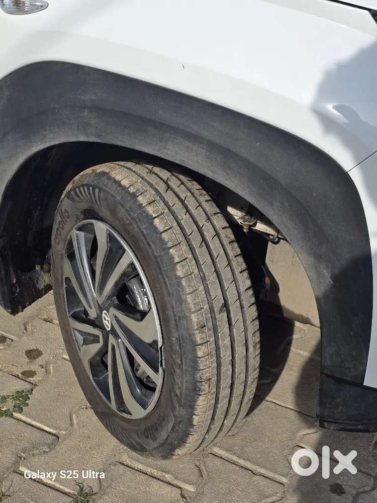 Brand New Gadi Hai Nov Ka Model Hai Sound System Bhut Aacha Lga Hua H