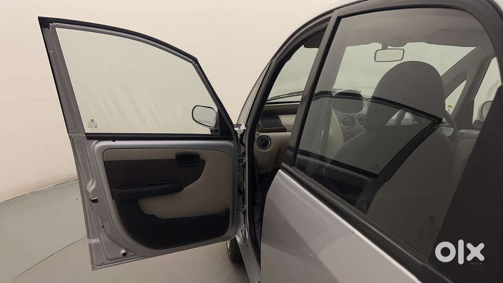 Tata Nano Xta, 2016, Petrol