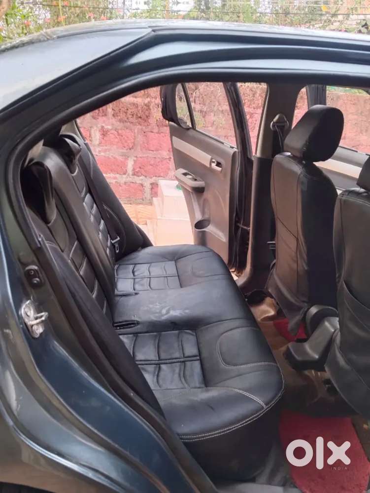 Maruti Suzuki Swift Dzire 2011 Diesel 15200 Km Driven