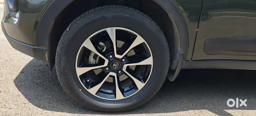 Tata Nexon Diesel Automatic With Sunroof 2021