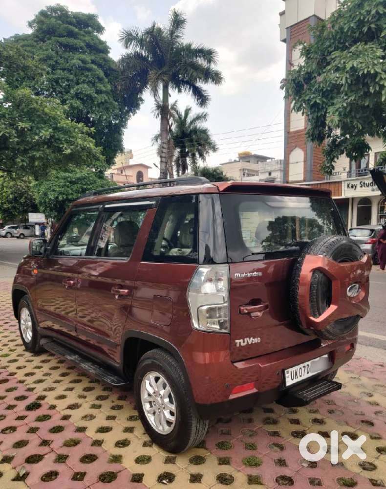 Mahindra Tuv 300 Mhawk100 T8 Amt, 2019, Diesel