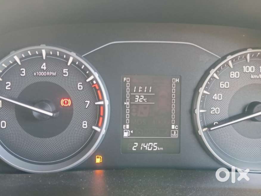 Maruti Suzuki Brezza 1.5 Vxi Smart Hybrid, 2023, Petrol
