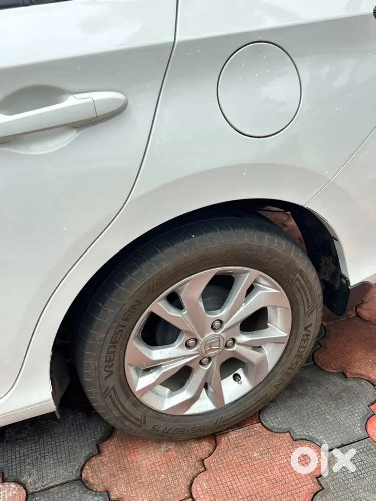 Honda Amaze 1.5 V 2020 (diesel )