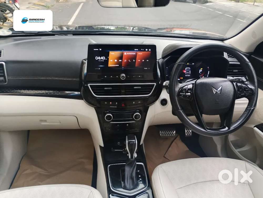 Mahindra Xuv 3xo Ax7l 1.2 Petrol At (pg), 2024, Petrol