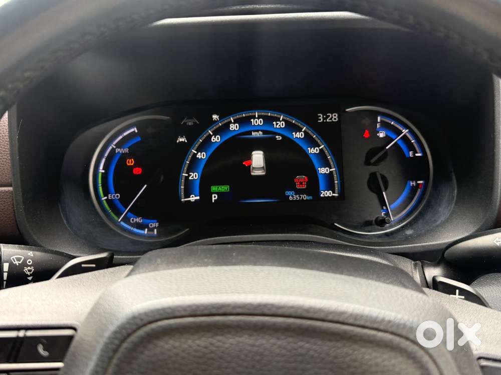 Toyota Innova Hycross 2.0 Zx (o) Hybrid 7 Str, 2023, Petrol