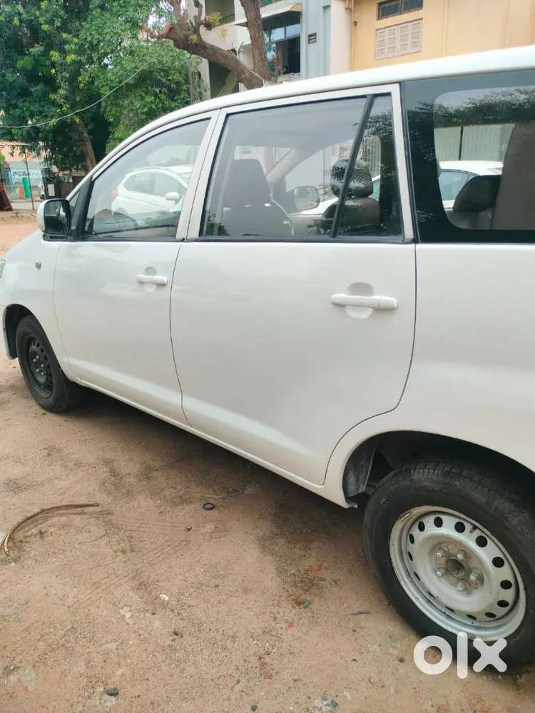 Toyota Innova 2016 Diesel Manual