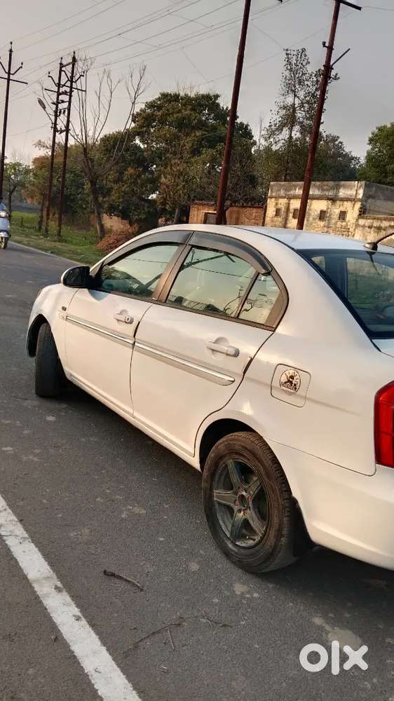 Hyundai Verna 2009