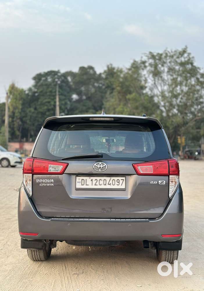 Toyota Innova Crysta 2.8z Automatic, 2018, Diesel