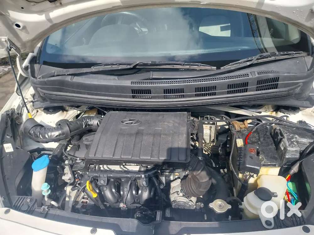 Hyundai Grand I10 Asta Top Model
 2018 Petrol 35000 Km Driven