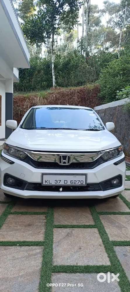 Honda Amaze 2018 Petrol Good Condition.
5,20000.