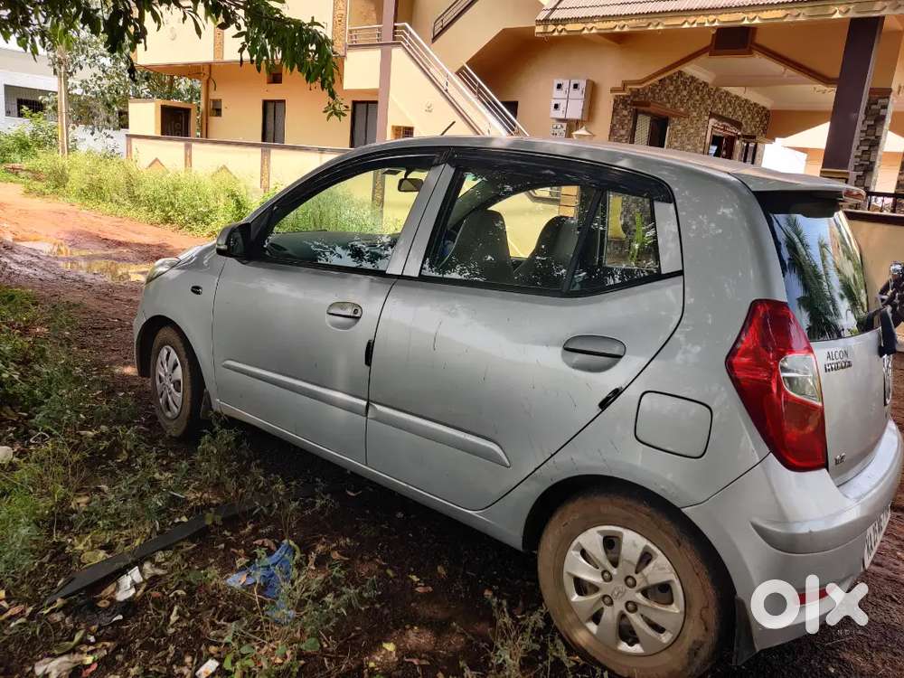 Hyundai I10 Sportz Petrol 2011
