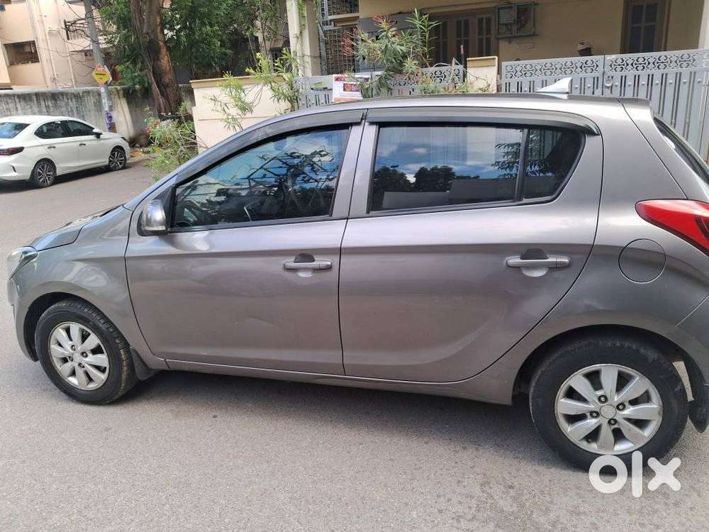 Hyundai I20 Sportz 1.2 Bs-iv, 2013, Petrol
