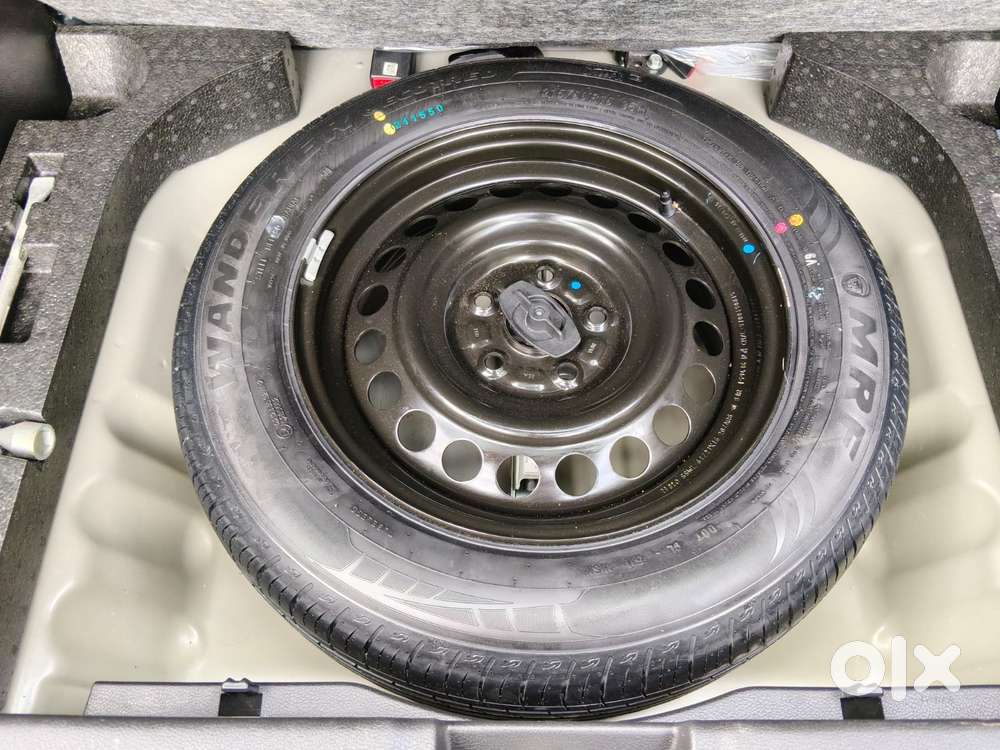 Maruti Suzuki Brezza 1.5 Zxi Plus At Smart Hybrid, 2023, Petrol