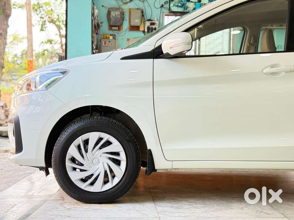 Maruti Suzuki Ertiga Vxi (o) Cng, 2025, Petrol
